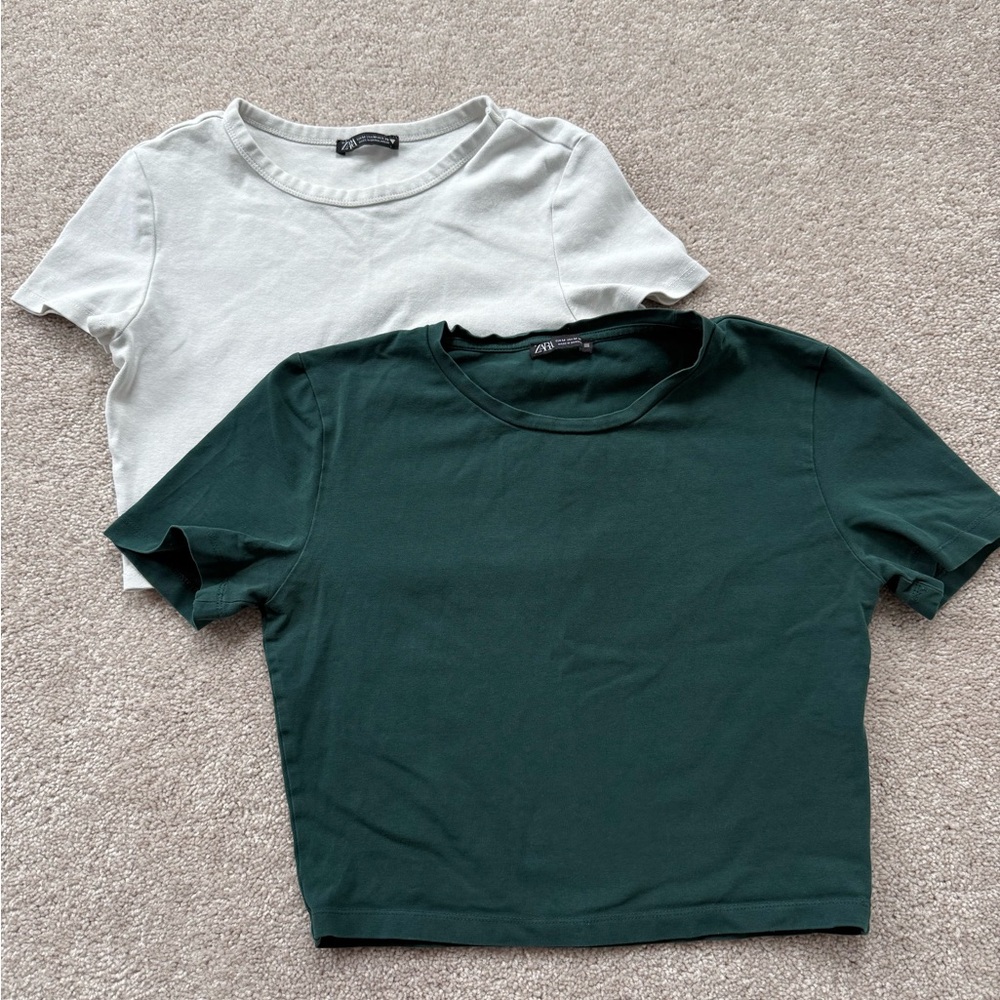 Zara Green and White Cropped T-Shirts